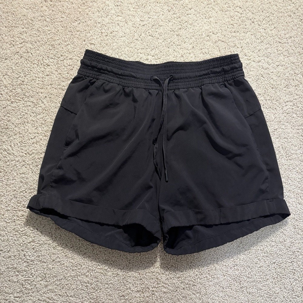 Lululemon Spring Break Away Shorts Women's Size 4 Black W7ASHS